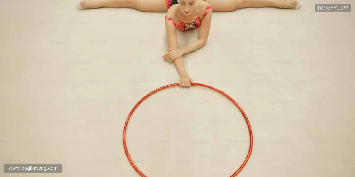 冠军同款，即刻拥有！🏅👕 体育周边，让你离偶像更近一步！